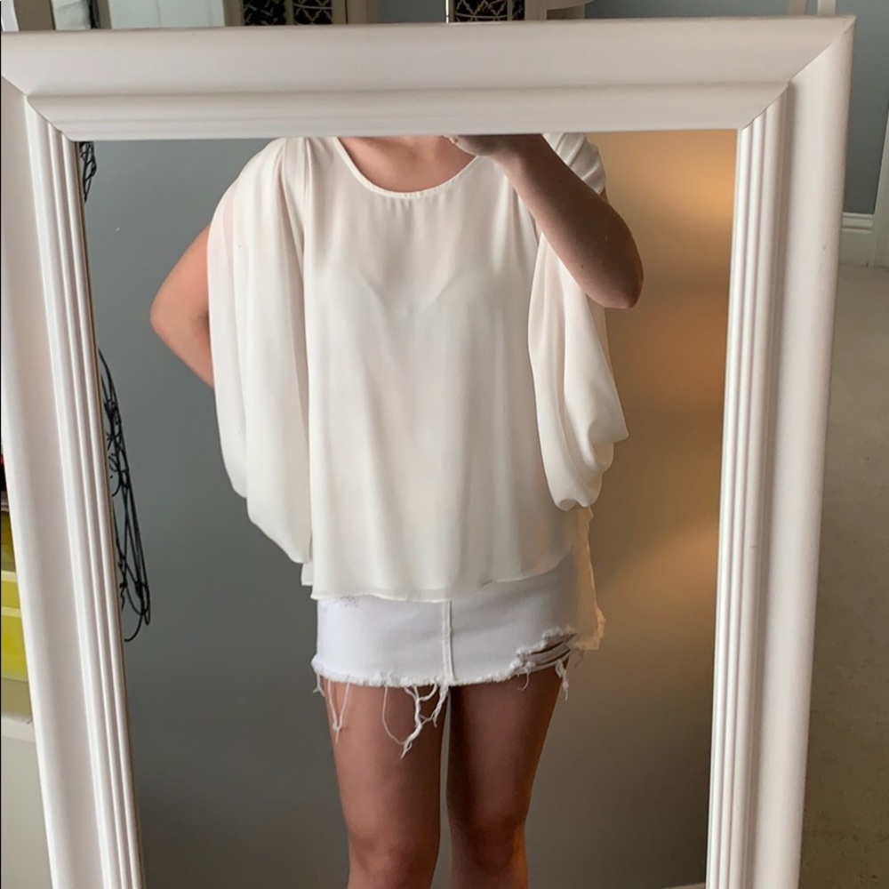 Butterfly sleeve top